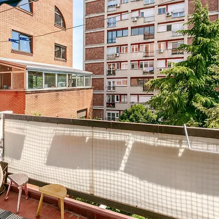 100 M2 In The Diplomatic Area Of Belgrade, Serbia *